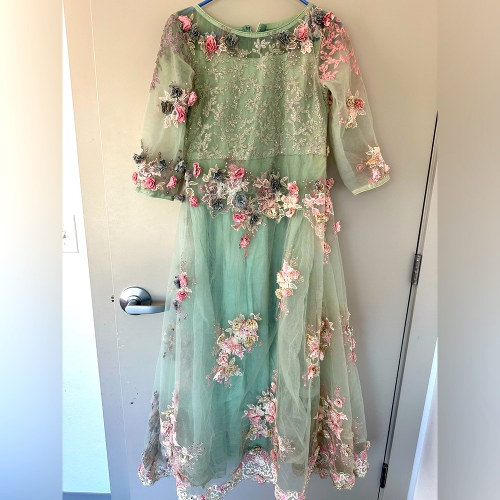Medium size dress with mini colorful flowers on it